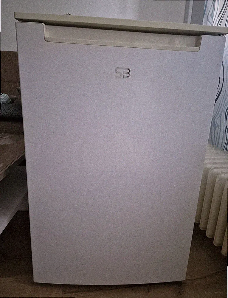 Bosch Mini-Gefrierschrank Tischgerät freistehend Weiß 3 Schubladen 1 Tür