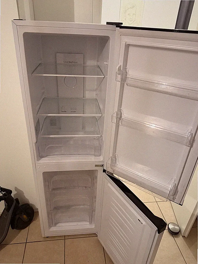 Kühl-Gefrierkombination - Kühlschrank Exquisit freistehend KGC195-65-NF-330F